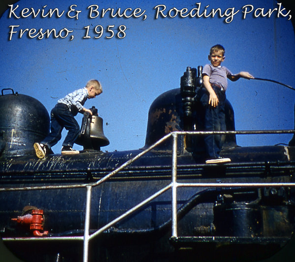ViewMaster 1958048 - Copy; kevin; bruce; roeding park; fresno; 1958.jpg